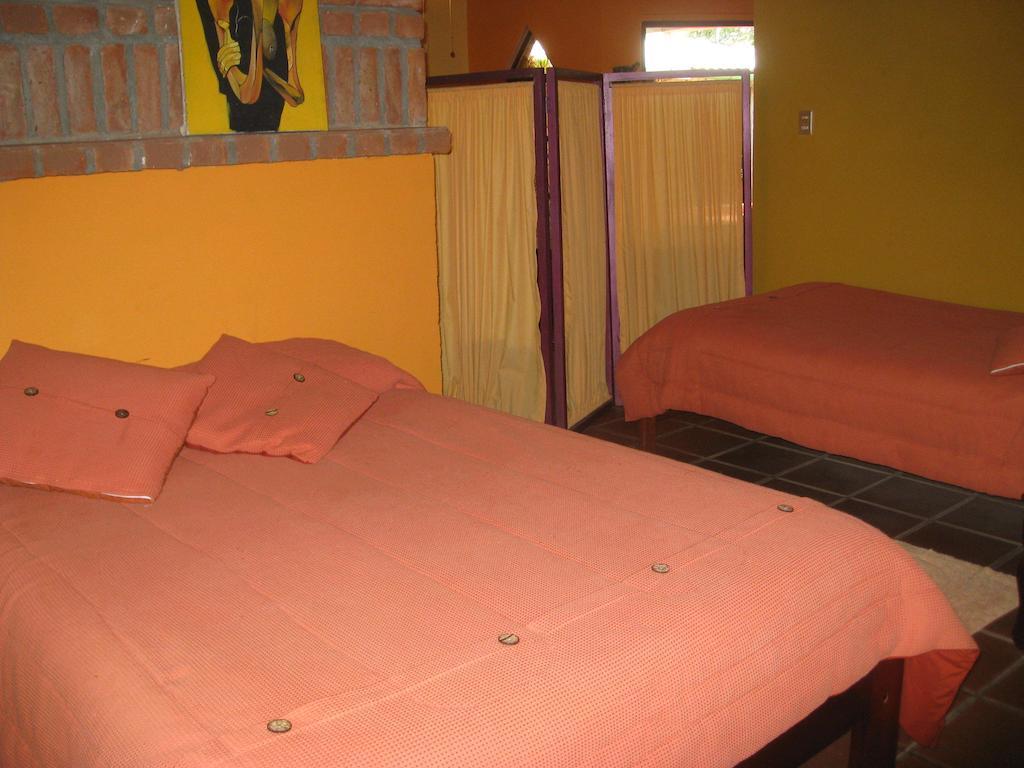 Casa Madre Tierra Hotel Vilcabamba Eksteriør billede