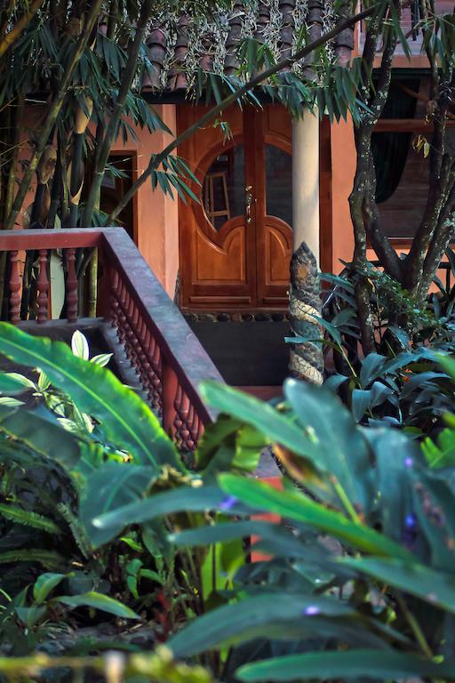Casa Madre Tierra Hotel Vilcabamba Eksteriør billede